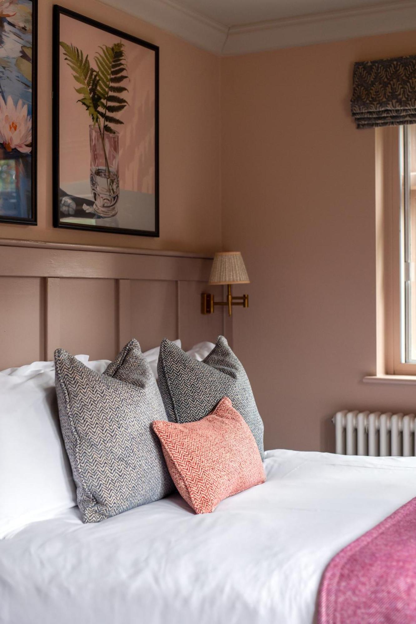 Hotel The Carnarvon Arms Newbury  Esterno foto