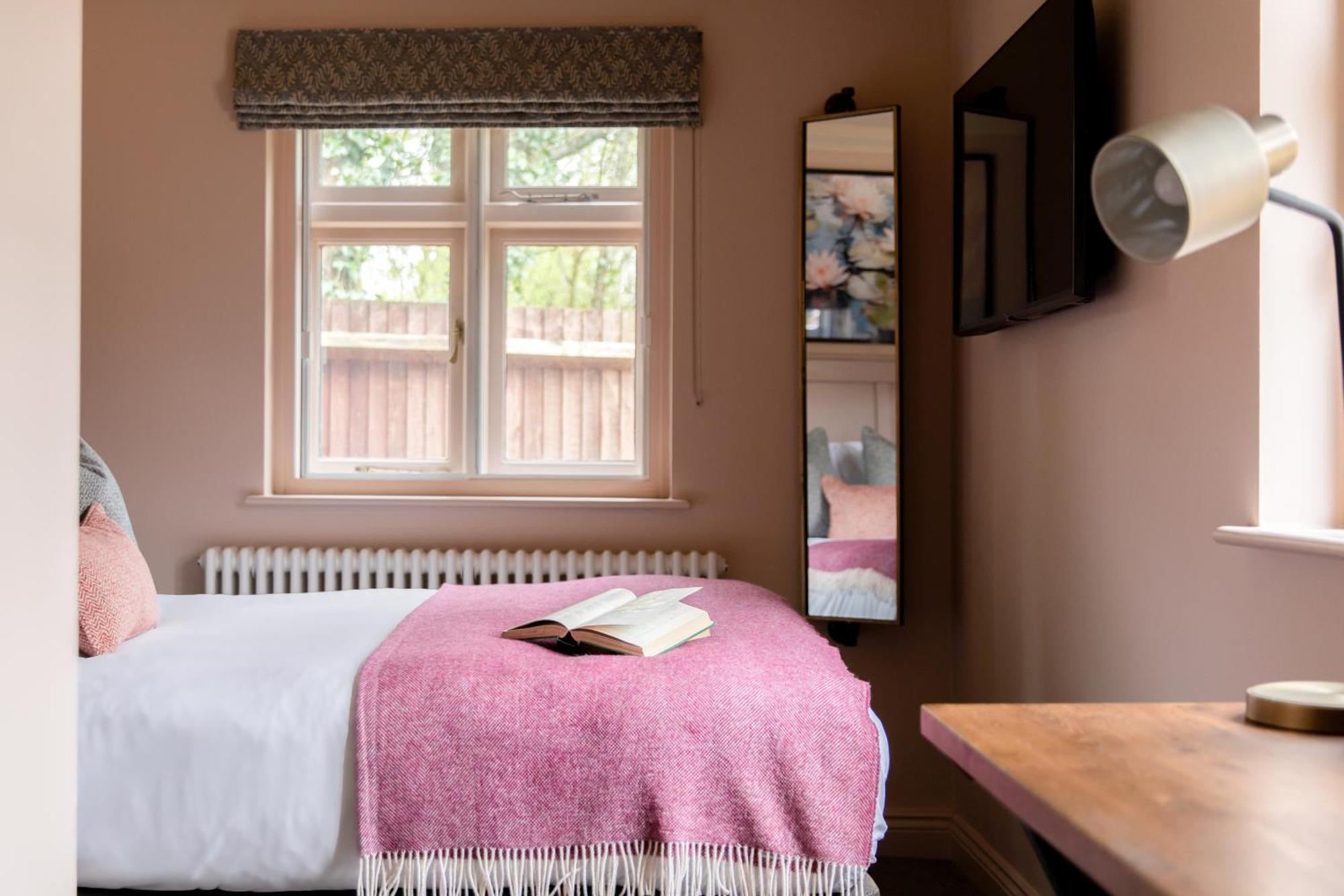 Hotel The Carnarvon Arms Newbury  Esterno foto
