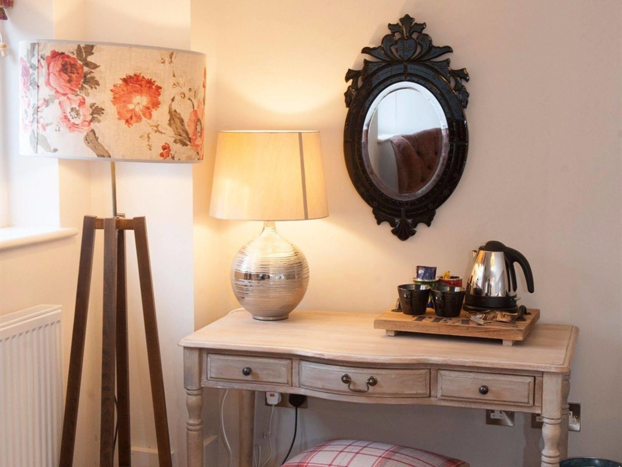 Hotel The Carnarvon Arms Newbury  Esterno foto