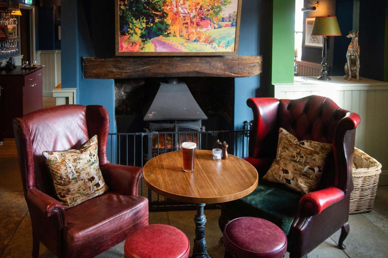 Hotel The Carnarvon Arms Newbury  Esterno foto